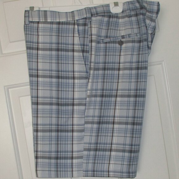Haggar Mens Flat Front Expandable Waistband Golf Short Pant - Size 42W - 44W - Picture 1 of 4